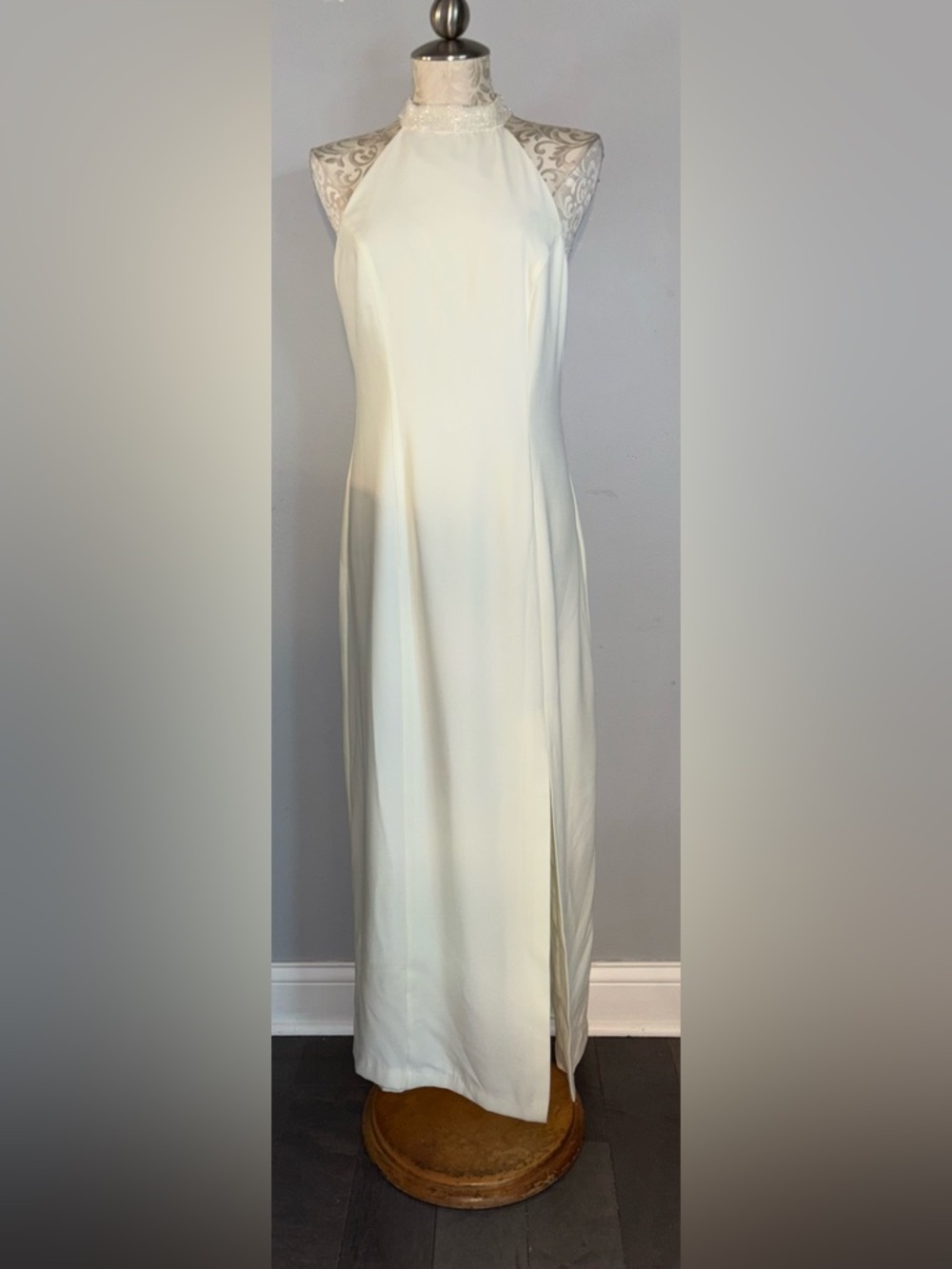 MALAS New York White Lined Beautiful Dress